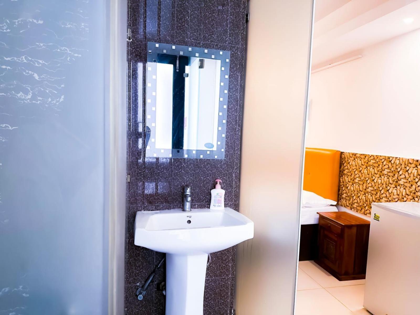 Hotel Blueberry Nuova Delhi Esterno foto